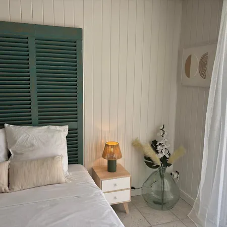 Cosy Avec Piscine Lejlighed *